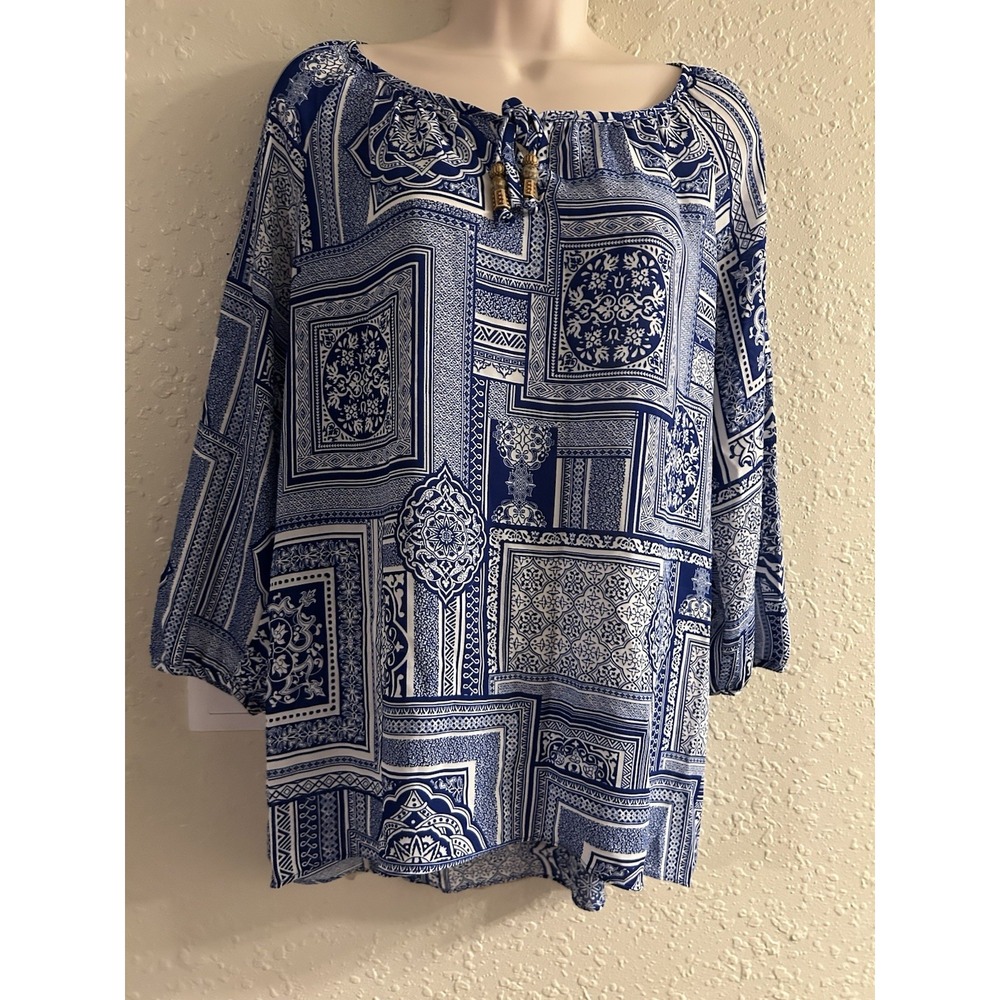 New Small New Directions Beaded Bow Tie Top #305*8